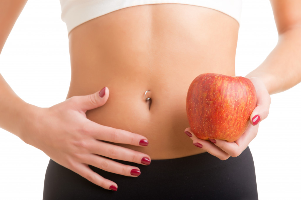 An image portraying that apple is good for digestion